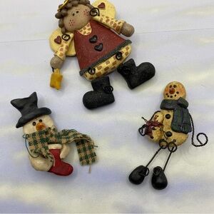 Kitschy Christmas Brooch Bundle of Three